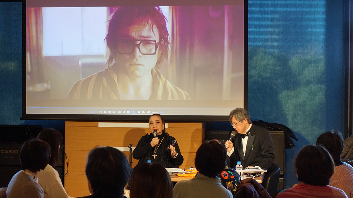 realsoundjp's tweet photo. 湯川れい子＆矢口清治が語る、映画『ロケットマン』や実体験から見えるエルトン・ジョンの素顔 https://t.co/BDpEJNgvQt https://t.co/f0gjm2U81S