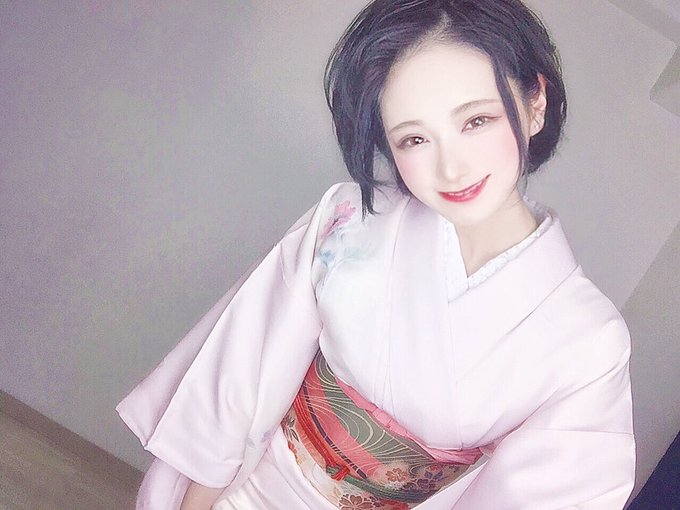 コスプレイヤーしろさきのTwitter画像18
