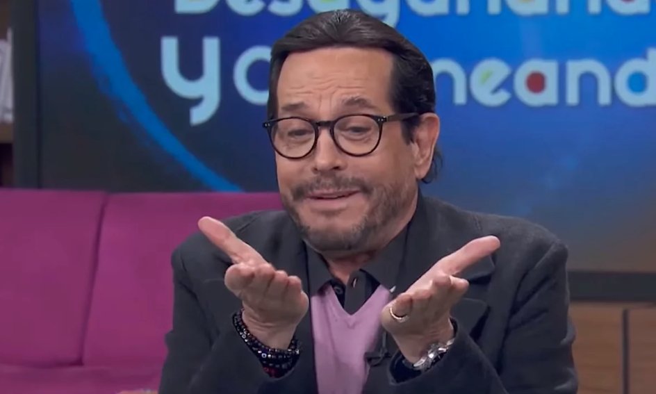 escandalamx's tweet photo. ¡Burladas! Que la Origel siempre no se retira, es más, la señora ya tiene su silla bien instalada en el programa "Hoy" #ZasQuéFuerta #Ellaaa #EnEmperatrizDelEspectáculo https://t.co/Z3p4zoGJVl https://t.co/s7d0xdEG3j