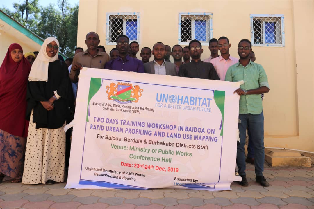 MinistryofPubl2's tweet photo. The Director General of the Ministry of Public Works has lead two days training workshop in Baidoa on Rapid Urban Profiling and Land Use Mapping https://t.co/QmSH1hJu3t