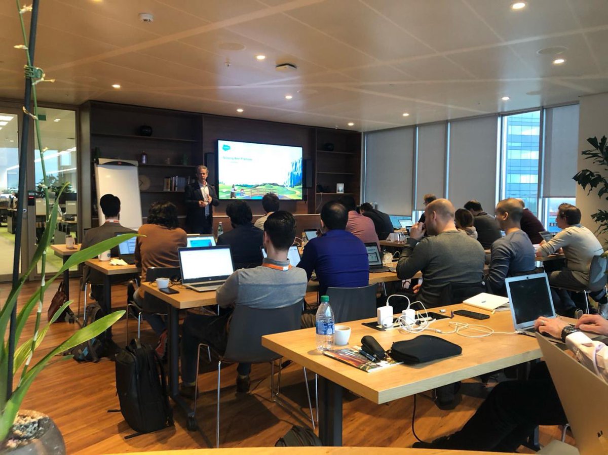 Looking back on two days full of <a href="/partnerforce/">Salesforce Partners</a> information on Digital Engagement Thanks <a href="/nataliakurt_/">Natalia Kurtanjek</a>  for organizing