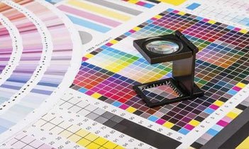 Get the best #vibrantprinting from Tyvek. We use the latest #HPindigoprinting, which helps us to produce high-quality printing results for all-purpose. Feel free to mail or contact us! 📩sales@spenic.com or 📲+44 (0) 1454 430 209. 👉bit.ly/2R2SdCh