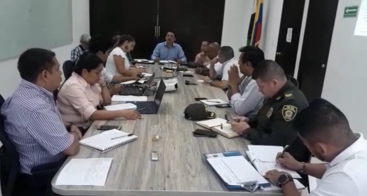 UltimaNotiMovil's tweet photo. #09EN |Otros dos campesinos fueron asesinados en Putumayo. https://t.co/L7VXCJzSDZ https://t.co/8KDOnTYKjv