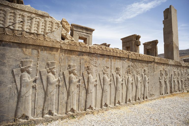 Okay, starting my thread of cultural heritage sites in Iran. First site is Persepolis, the capital of the Achaemenid Empire from the reign of Darius I. (& no, I'm not an expert, I had to look that up. But ancient history is fascinating.Another site tomorrow! Pics all from Google)