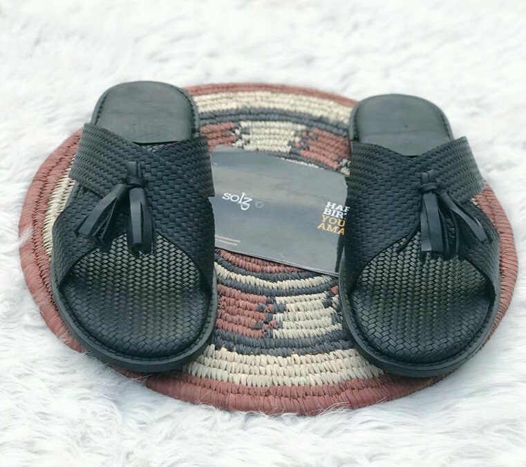 In your sole, you know we're better.
Kindly send DM to place order.
#solzhandmade #madeinnaija