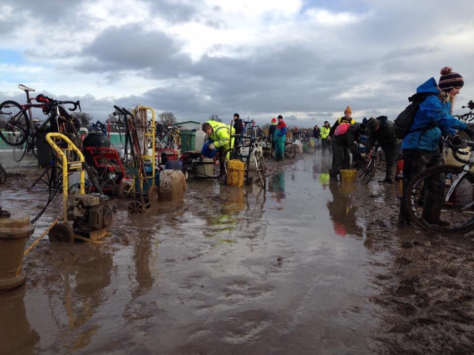 When we think about Shrewsbury and the CX National Champs at the weekend this is what we remember.....Can’t wait! #BANJOX <a href="/BanjoCXDevTeam/">Banjo Cycles CX Development Team</a> <a href="/Banjocycles/">Banjo Cycles</a> <a href="/Spesh_Newbury/">Specialized Newbury</a> <a href="/racewaredirect/">RaceWare</a> <a href="/VITTORIATYRESUK/">VITTORIATYRESUK</a> <a href="/NWN_Sport/">Newbury Today Sport</a>