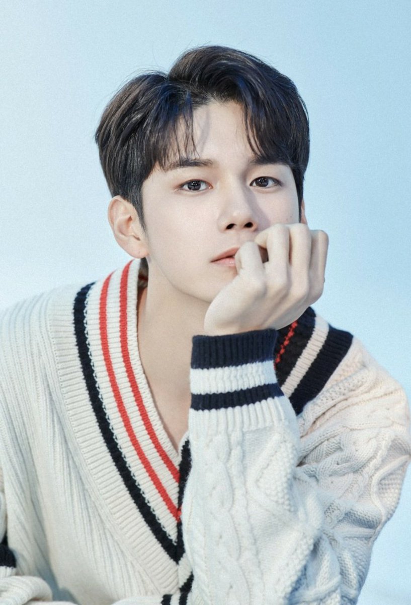 ongcaptain's tweet photo. 내심장꺼내서옹성우라고새겨...
#여섯시_옹성우_위빌롱
#WEBELONG_ONGSEONGWU
입틀막 https://t.co/2ufv1ubKze