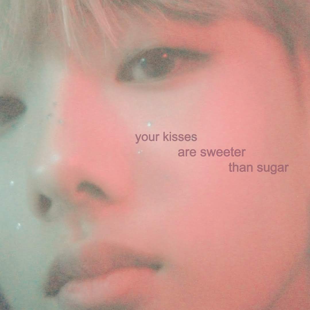 i.. want kisses... forehead kisses….. cheek kisses….neck kisses... nose kisses… kisses…

─⊹⊱ #nctzenselcaday ⊰⊹─