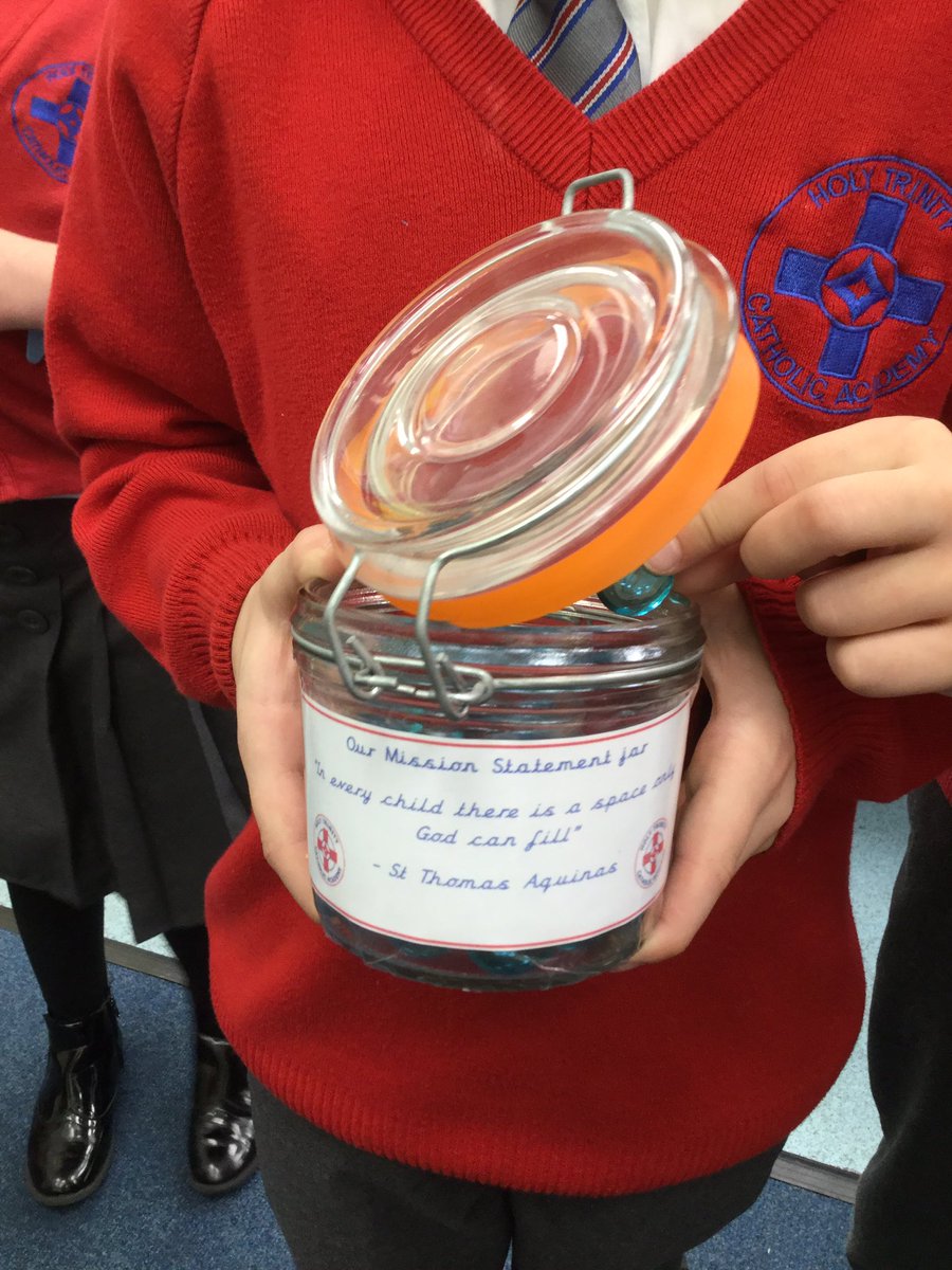 HTAClassEaston's tweet photo. What a great start to the year! We’ve filled our class Mission Statement jar with acts of kindness. Well done everyone! https://t.co/MIFuDrEThg