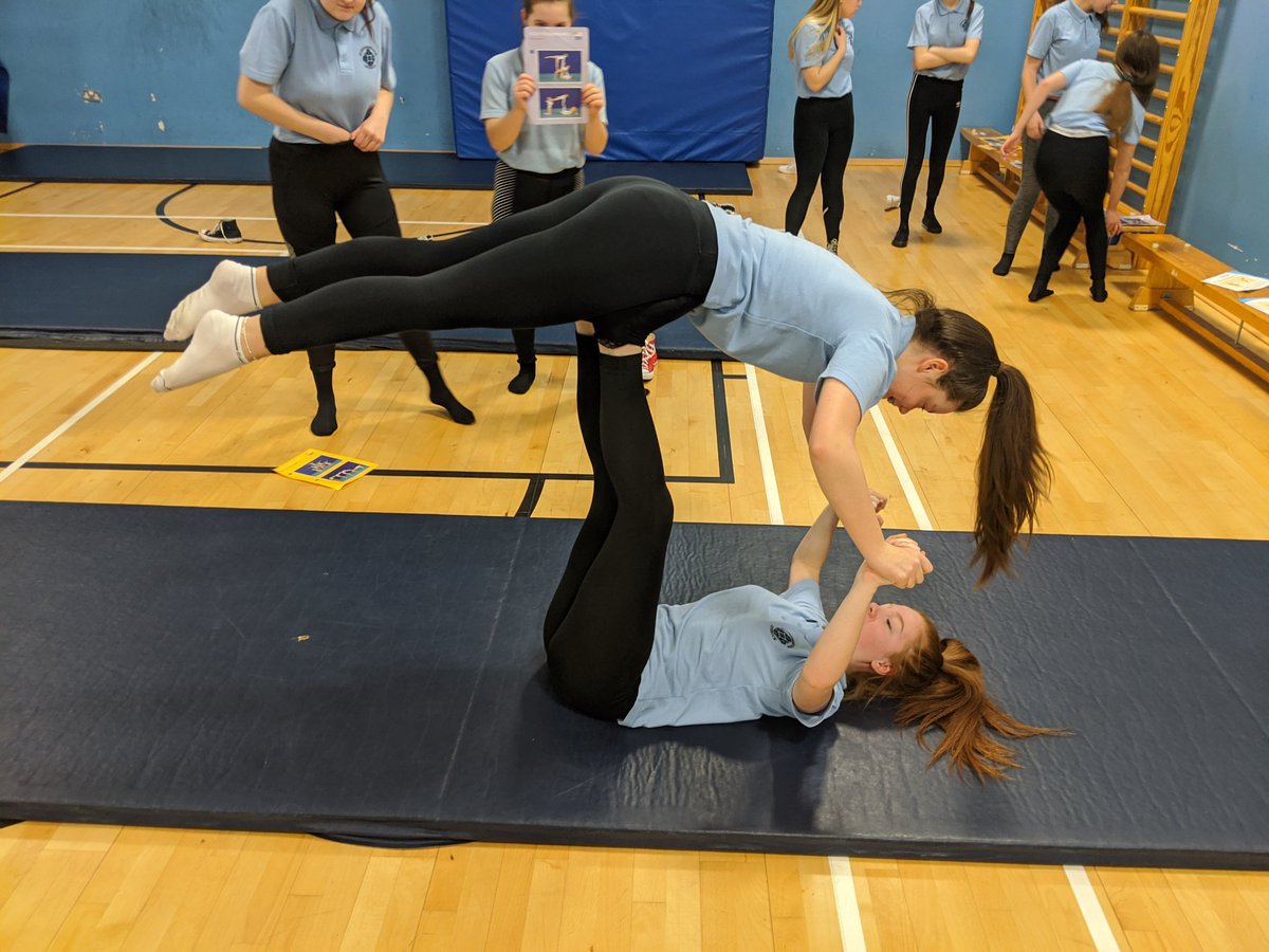 stcolumbaPEdept's tweet image. S3 girls demonstrating great balance and teamwork in class today during Acro gymnastics! @_stcolumba #teamwork #resilience #balanceandcontrol