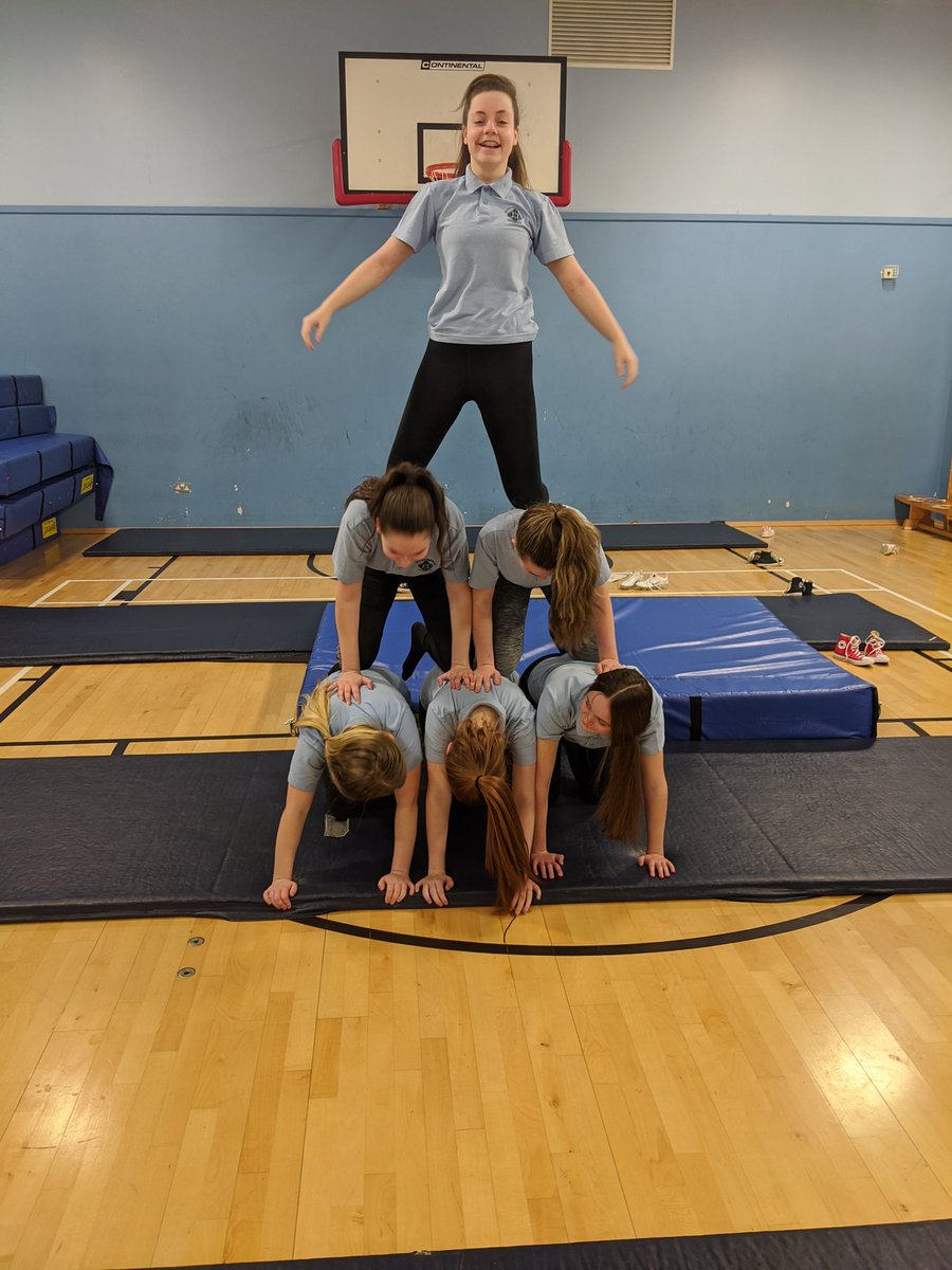 stcolumbaPEdept's tweet image. S3 girls demonstrating great balance and teamwork in class today during Acro gymnastics! @_stcolumba #teamwork #resilience #balanceandcontrol