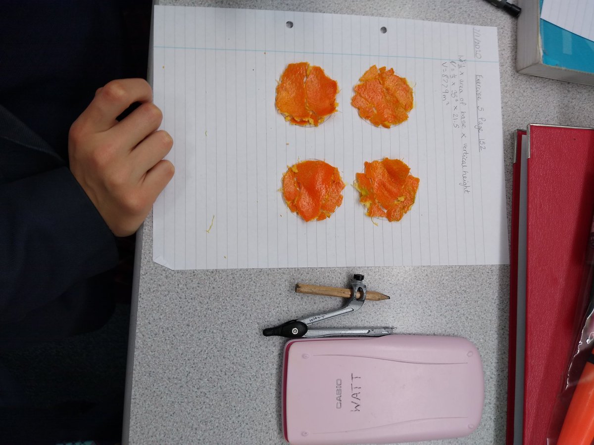 MonktonMaths's tweet photo. Y10 showing us the surface area of a sphere = 4πr^2 https://t.co/Arj3Tk5MPx