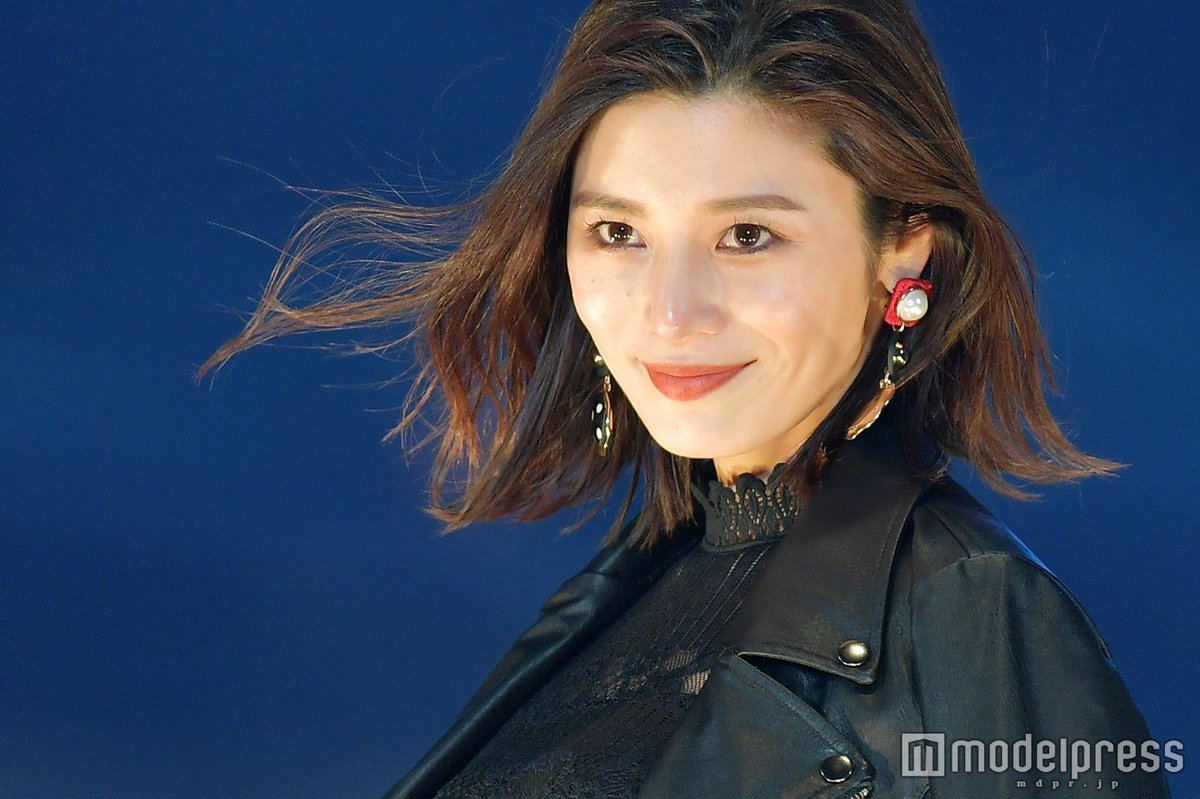 島袋聖南さん☆ UNCHAINED CHAINデザイン ゴールドピアス M | unimac.az