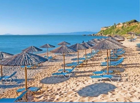 YNGetaway's tweet image. ☀️ The Big Village Hotel - Kefalonia ☀️

30% discount 
3-Star Big Village Hotel, Skala Kefalonia
7 Nights B&amp;amp;B
Includes transfers &amp;amp; checked in bags

✈️Gatwick 1/5/20 £409pp
✈️Birmingham 7/5/20 £555pp
Based on 2 sharing
#YourNextGetaway #SummerHoliday #Bargain #Kefalonia