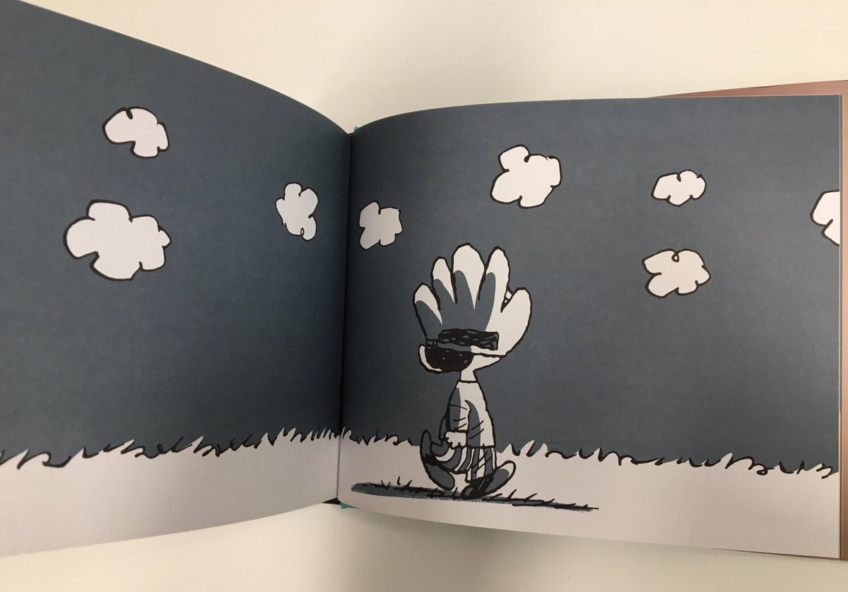 Arrivée du jour : « Snoopy & les Peanuts - 1993-1994 », de Charles M. Schulz, traduit par Fanny Soubiron, maquette de Seth, chef-d'œuvre absolu en librairie le 17 janvier @EditionsDargaud