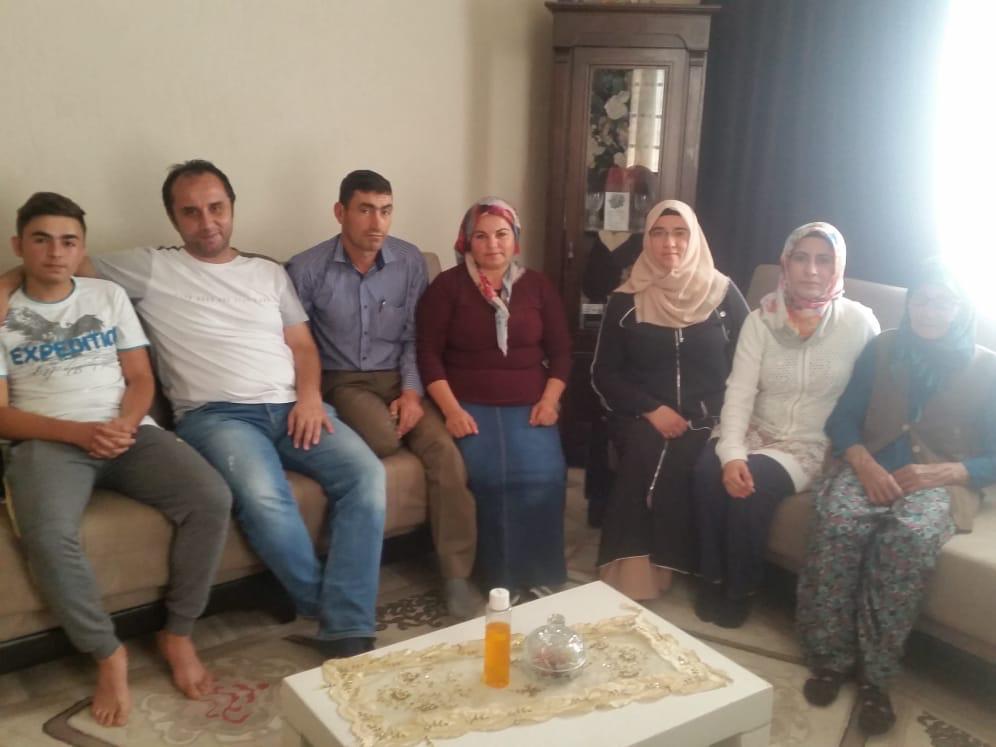 AihlKaracasu's tweet photo. #ÇayımızıSohbetleKarıştıralım Karacasu Anadolu İmam Hatip Lisesi hoş sohbetle veli ziyaretlerini gerçekleştirmektedir. @Aydin_MEM @seyfullah0966 @tcmeb @ziyaselcuk @yskosger https://t.co/23ExX1Gobr