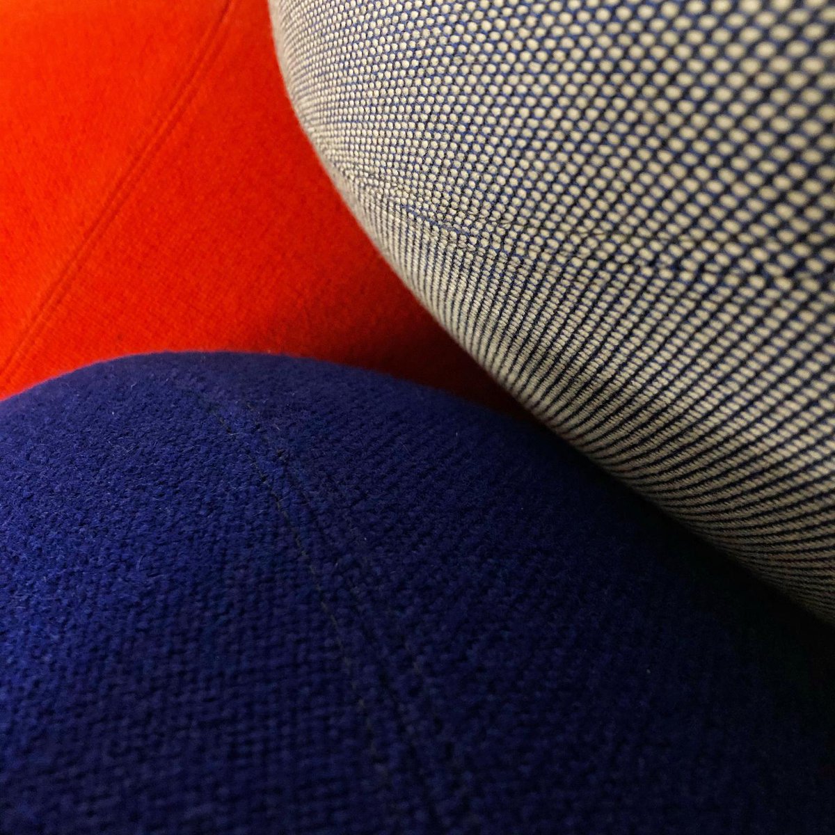 Wait comfortably with this graphic pouf by La Palma Design, fabric by @kvadrattextiles #mobelsaworkspacesolutions #design #furniturereseller