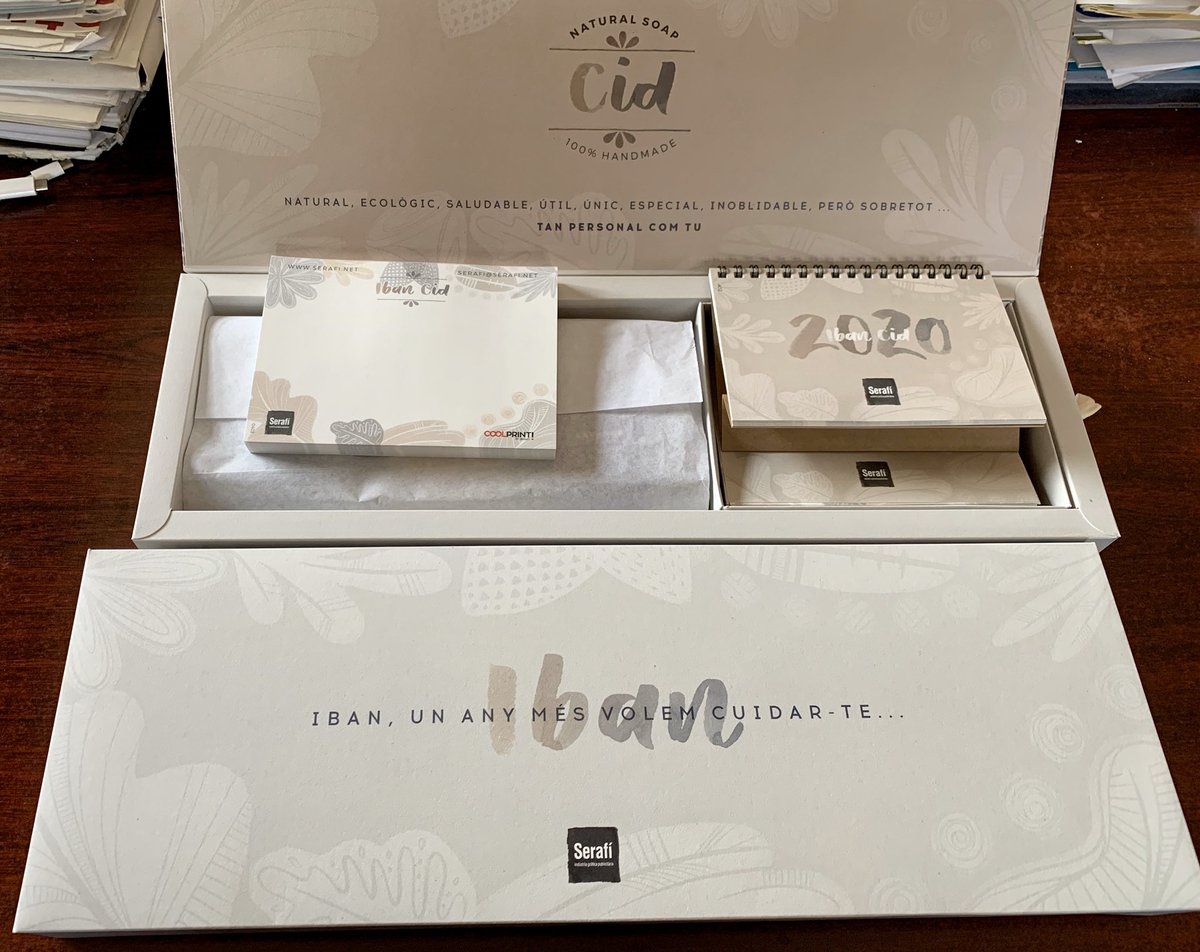 Moltes gràcies <a href="/serafi_igp/">Serafí ind. gràfica</a> per el fantàstic detall de Nadal d’enguany.  Un altre exemple espectacular de packaging personalitzat. 
#impresiodigital #personalitzacio #packaging