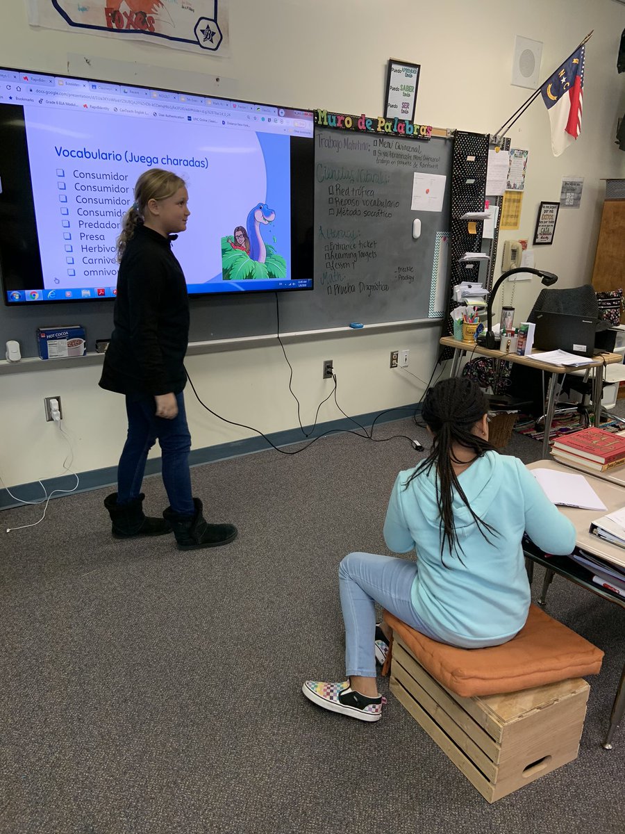 KenniaFuentes's tweet image. Learning through movement #sciencevocabulary #charades #awesomefifthgraders @JeffreysGroveES @ParticipateLrng @WCPSSElemScie