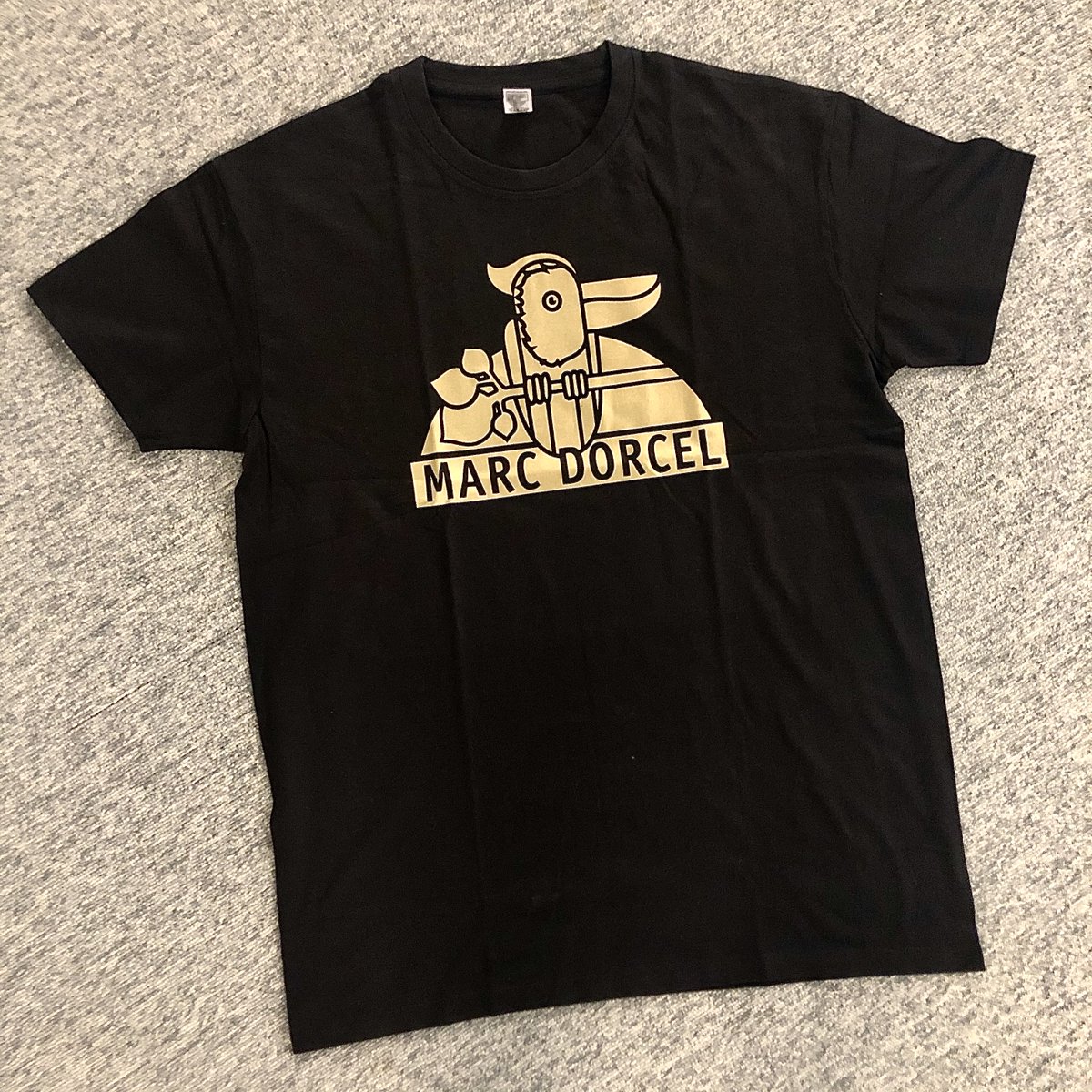 RT pour tenter de gagner un t-shirt collector ✨

👉 dorcelstore.com/fr/t-shirt-tou…