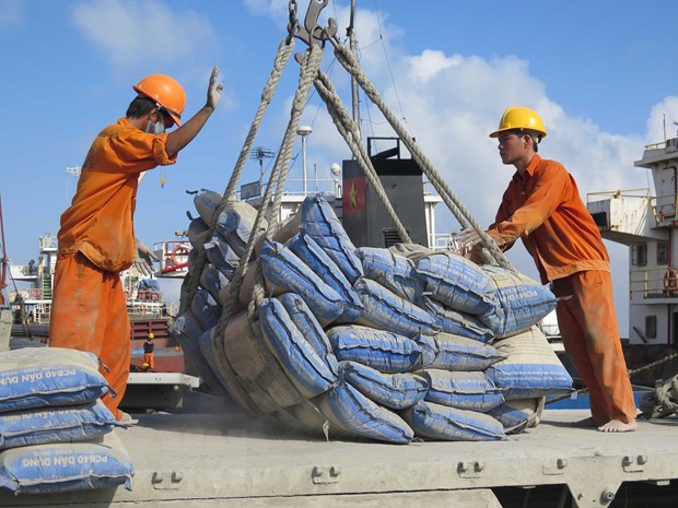 VietnamNewsVNS's tweet photo. Vietnam gains record in #cement exports
 
https://t.co/GE2rB640VM https://t.co/oyYaraqFoi
