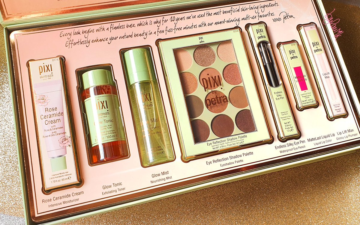 bylauMK's tweet photo. ¡¡Primer recibido del año!! 😊😊😊
Desde @PIXIBeauty me han enviado esta caja con algunos de sus productos más vendidos y galardonados para celebrar sus 20 años!!
Happy Birthday Pixi!! 🎂
#20yearsofglow https://t.co/UvCB3XABNW