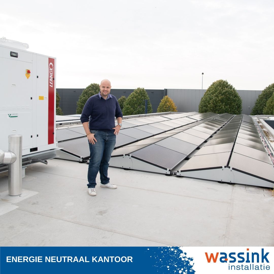 296 zonnepanelen op ons dak zorgen voor opwekking van 70.00 kWh. Voor ons betekent dat we daarmee bijna alle energie opwekken voor een volledig energie neutraal kantoor. Joost ter Horst is projectleider elektrotechniek en heeft dit project begeleid. 

lnkd.in/dcgiFR6
