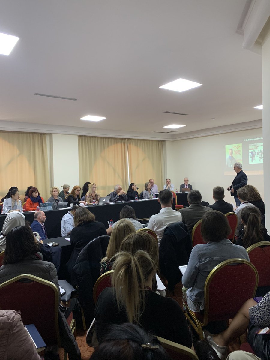 loukaparry's tweet image. Fascinating discussion in a very full room at #ICSEI2020 discussing Learning to Be: Beyond knowledge once and for all. @AlmaHarris1 @HargreavesBC @MichelleSJones1 @dennisshirley @ICSEIglobal #learningfuture #learningtobe