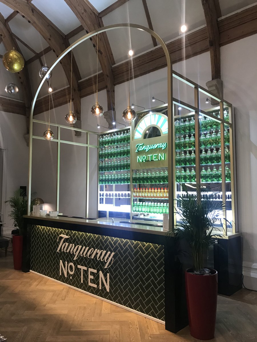 Realiseliveltd's tweet image. Towards the end of last year, we were lucky enough to help create and build the captivating and decadent Tanqueray Townhouse, designed by the clever creative minds at RPM. 
#TanquerayTownhouse #gin #brandexperience #experiential #production