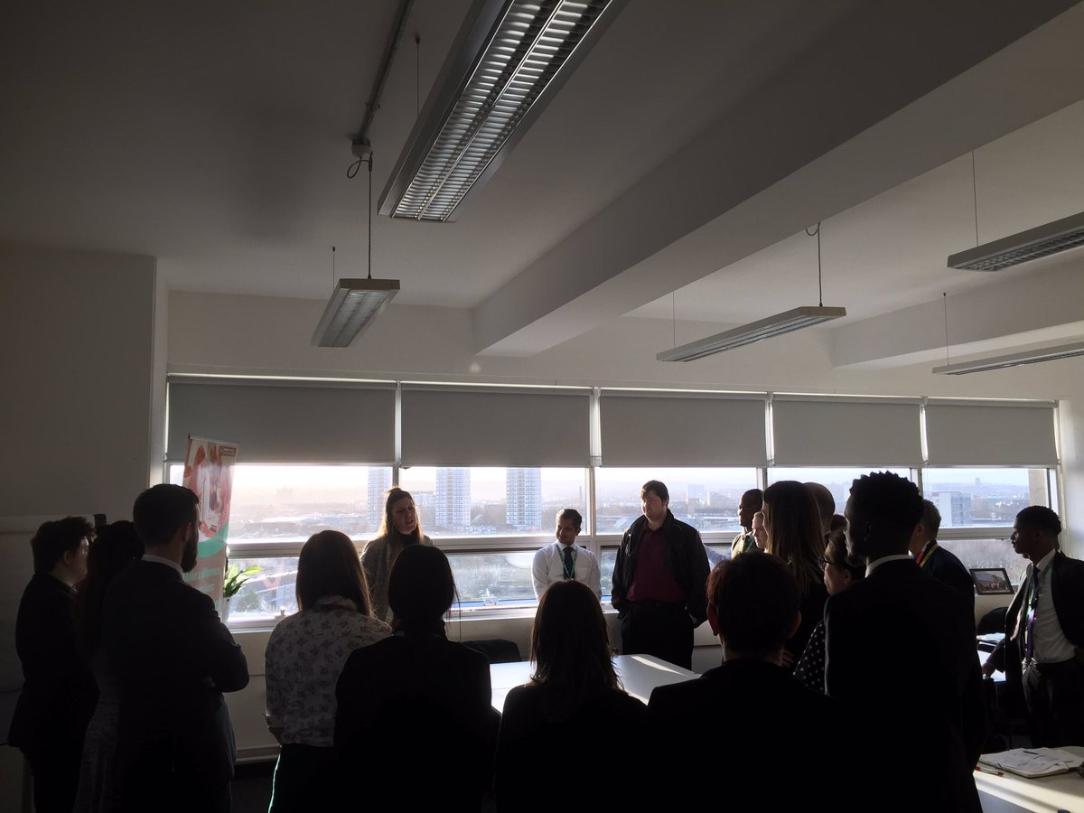 NIoT_ESL_ITE's tweet photo. We are revisiting behaviour management before starting #secondplacement later this month. #transitions #routines #expectations https://t.co/tFtcH3lEhj