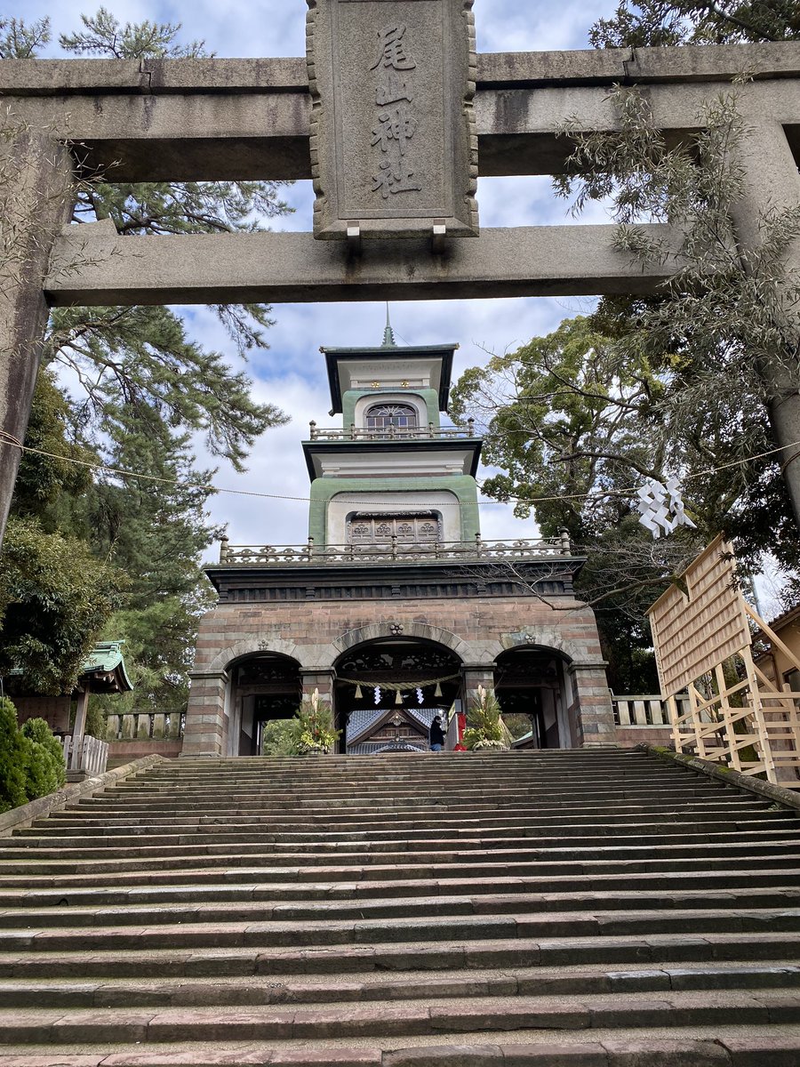 尾山神社の初詣22の屋台の出店は 混雑時間と駐車場も紹介