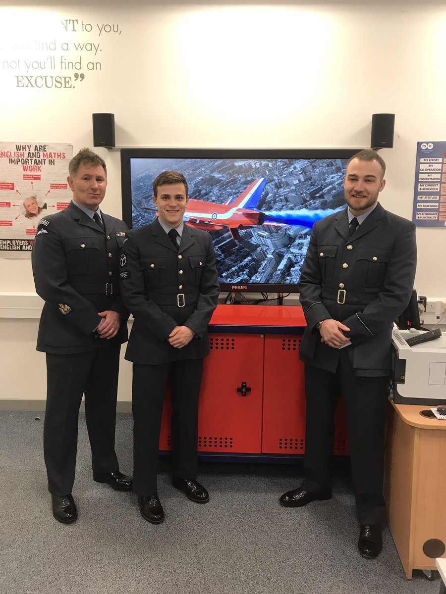 takeoffmbroHE's tweet photo. #inspirational #noordinaryjob #raf @RAF_Pres_Team thank you for opening eyes and minds @RoyalAirForce @MBRO_Aviation @mbrocollege https://t.co/8yLmwbxoyG
