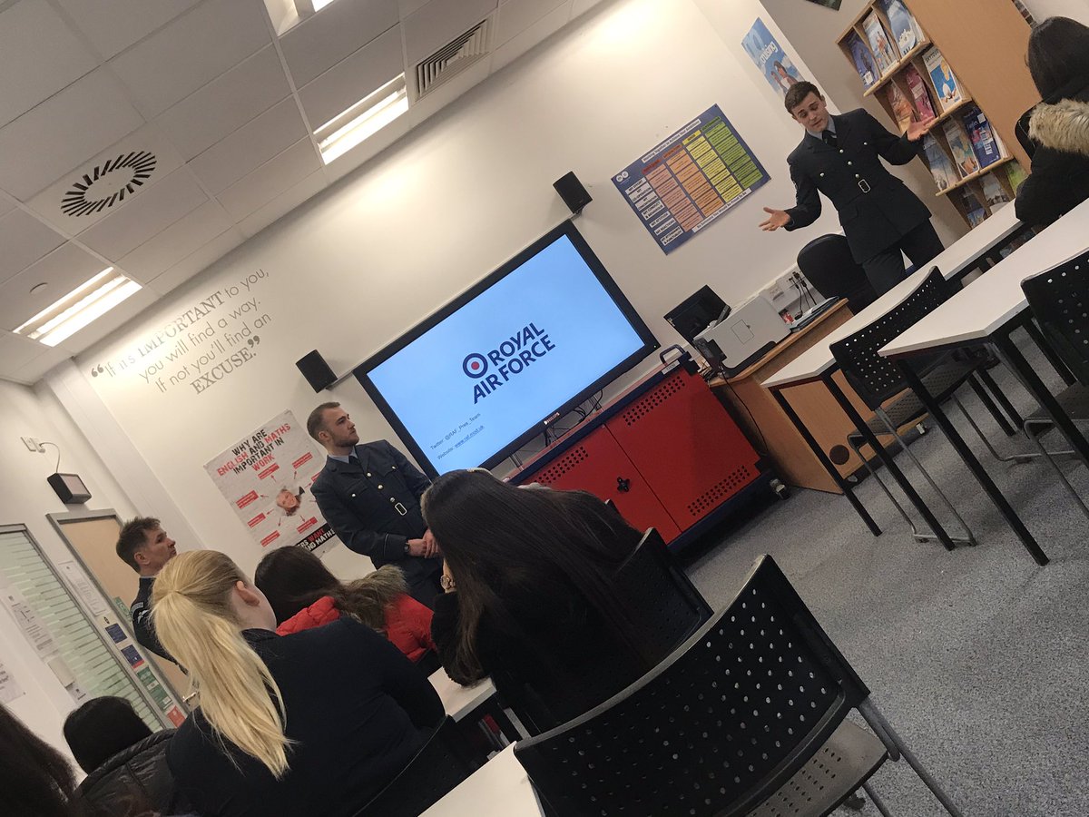 takeoffmbroHE's tweet photo. #inspirational #noordinaryjob #raf @RAF_Pres_Team thank you for opening eyes and minds @RoyalAirForce @MBRO_Aviation @mbrocollege https://t.co/8yLmwbxoyG