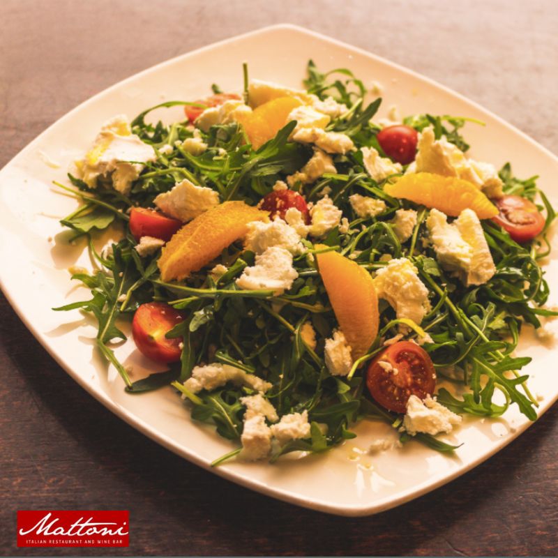We know that for lots of people, January is when the healthy eating begins... So we've got a range of fresh, delicious salads available on our Mattoni menu, so you can join in all the January celebrations without any of the guilt! 😍