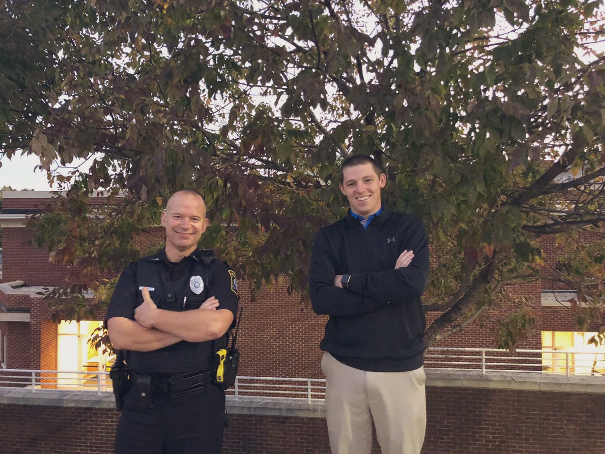 writenoelle's tweet photo. GHS is grateful for Officer Moore on Police Officer Appreciation day &amp; everyday. Thank you for serving our Greene Devils &amp; building relationships with them. #BetterTogether #Limitless #KidsDeserveIt #PoliceAppreciation https://t.co/LIKKISyJNR