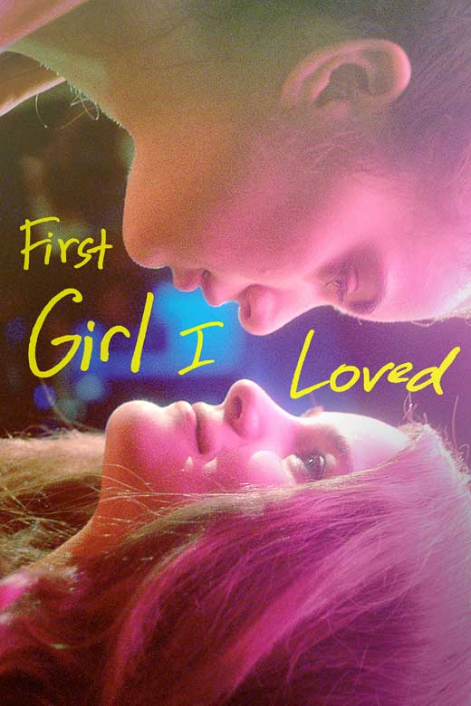 Gabycolmenaress's tweet photo. #FirstGirlILoved #LaPrimerachicaqueamé Con una visión realista de la aceptación propia y ante los demás. Errores que se pueden cometer por la necesidad de "encajar" en una sociedad prejuiciosa. Tocando temas como la homofobia, rechazo y el consentimiento. Cine #gay https://t.co/CikLZb8QmW