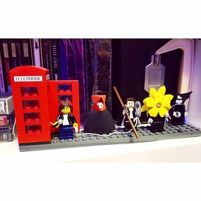 leucocrystal's tweet photo. In case anyone needed to know, I'm that friend of yours that has not merely one Peter Gabriel Lego figure, but several. 🎶
.
📸008/365
.
.
.
#mydayinLA #losangeles #LA #hollywood #easthollywood #franklinvillage #latergram #aboutme #nerd #musicalbrick #… https://t.co/ugnP70x9gX https://t.co/SrQgNRTws6