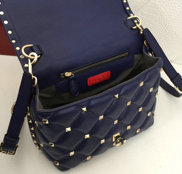 pk_collection's tweet photo. Valentino Bags
Material: Cow's Skin
Size: 17-15-12 cm
#studygram #studytips #studyblogger #studyblr #studyinspiration #opositora #opolife #studentlife #student #library #librarytime #whatsinmybag #schoolbag #bag #handbags #mybag #workbag #instamoment https://t.co/jhDg67qRzv