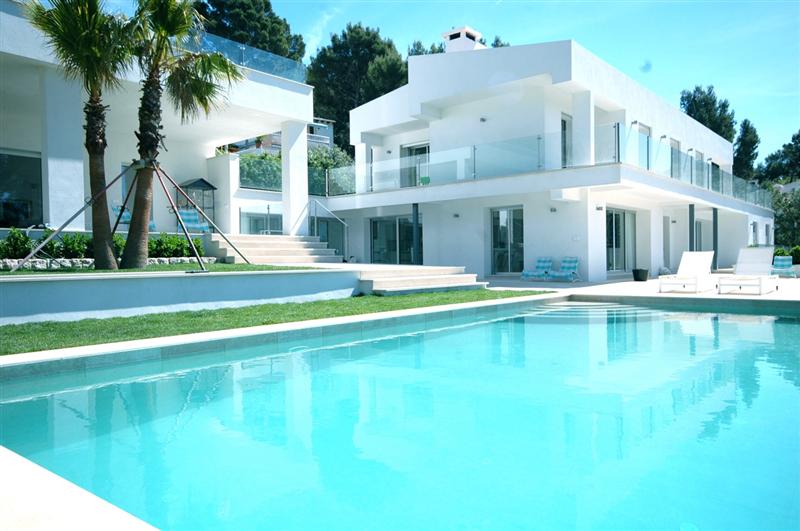 SW Mallorca Rentals tweet media