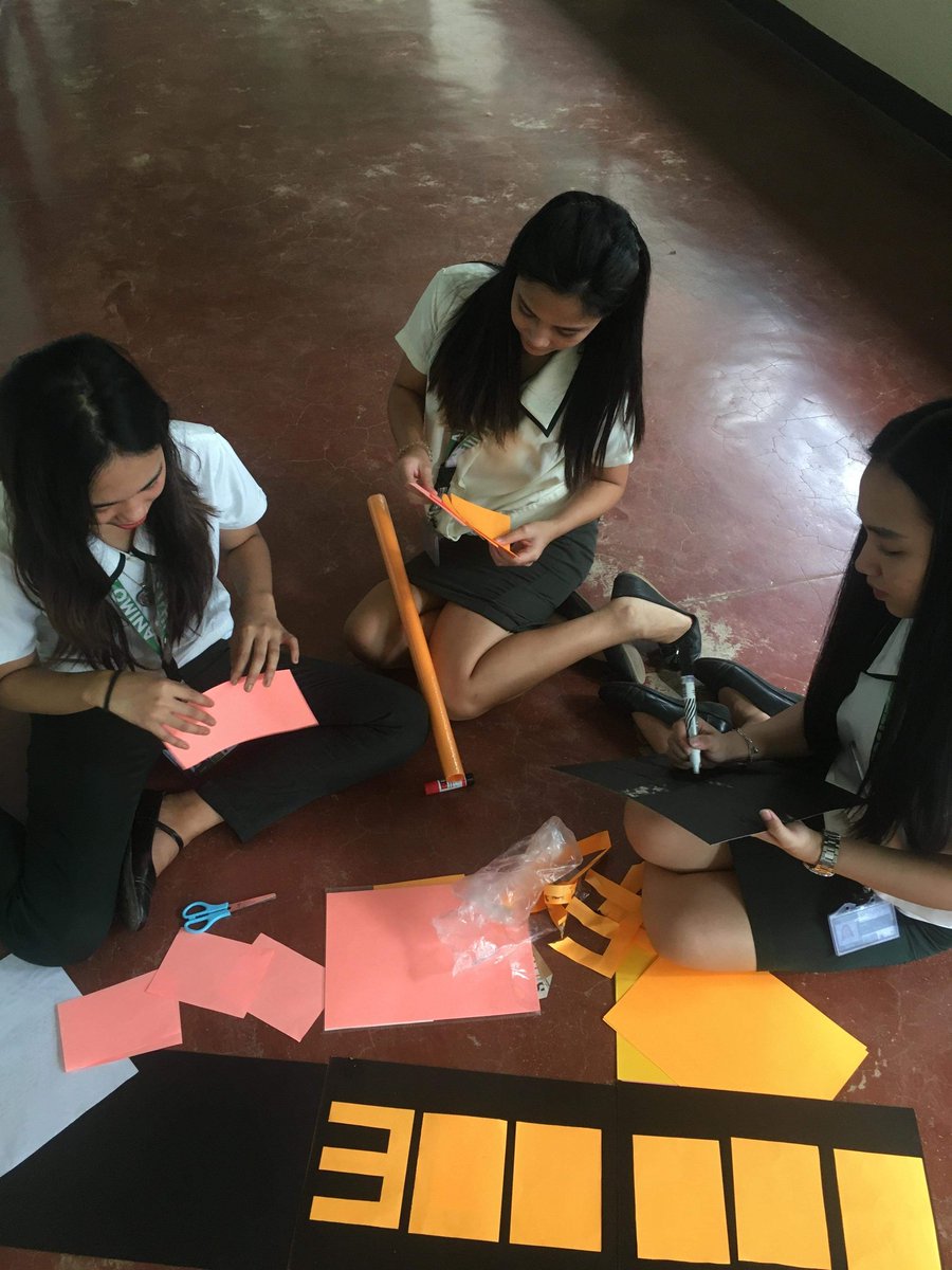 delallavej_been's tweet photo. Teachers gonna beat them all, so team get up let's show them what we've got everybody is here educ let's cheer. College of Education!!!! EXPEDITE 💞

#ATTLReflection4 https://t.co/zLyXK5L2uK