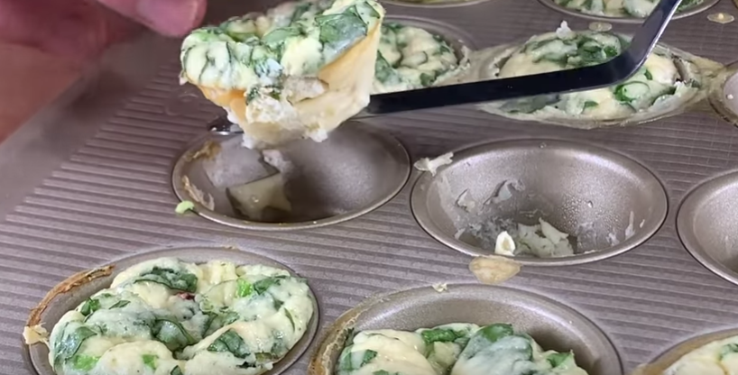 MangoPublishing's tweet photo. Here's my clean version of starbucks #eggwhitebites. All you have to do is blend the ingredients and #bake in the oven, it's really easy! The #eggwhite bites are loaded with roasted red peppers, cheese, and spinach, and are perfect...
- @FlavCity
https://t.co/PAKWmEViD6 https://t.co/c0oBsThCbq