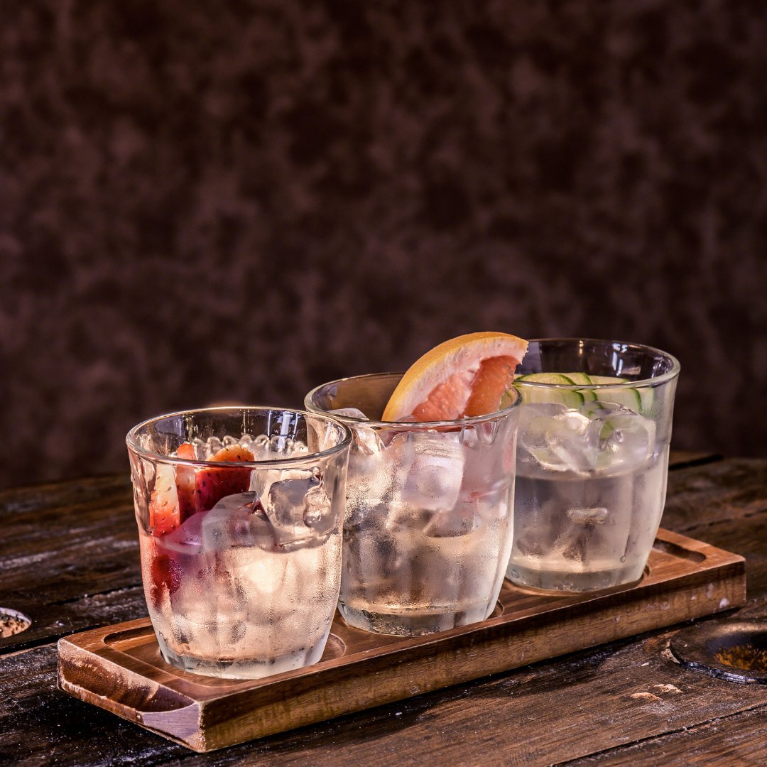 blindtygermcr's tweet photo. Discover your perfect fix, cocktails inspired from the world around us &amp; the history from where they were born. 
.
.
.
#cocktails #drinkingden #hiddenbar #lovecocktails #cocktailporn #drinkup #speakeasy #world #travel https://t.co/H2xhUbJwTy