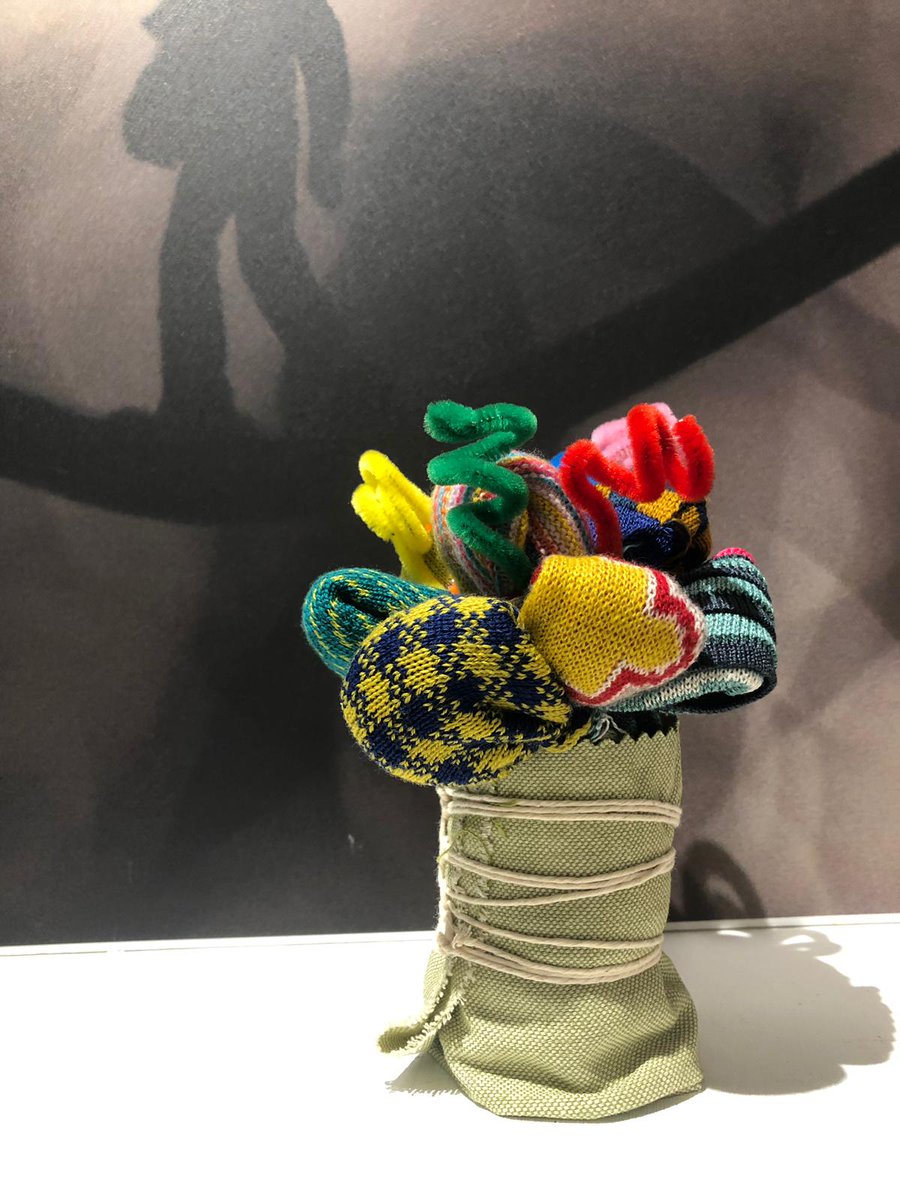 LemboRes's tweet photo. Once upon a time threads and stories. So glad I joined the workshop on textile storytelling organised by Anistemi Connessioni and Le Farella at Zoom Capri as part of the Capri Wave Winter Arts Festival #capriwave https://t.co/yzejdUR1ZH