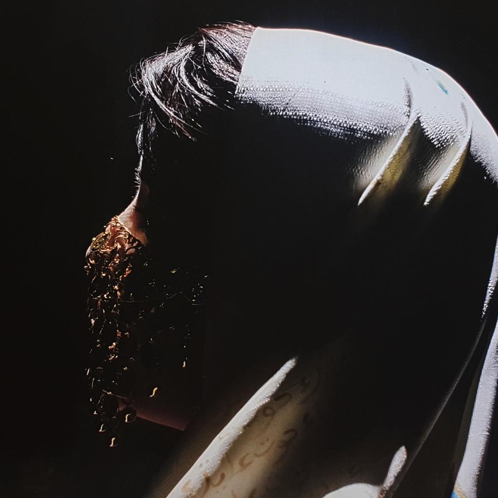 SouadDouibi's tweet photo. Ma performance حوت عليك
"Un poisson dans tes yeux", une photo de performance exposée dans le cadre de #Jiser2019, au Musée Safia Ferhat.
#photographie #photography #photo #performer #performance #performanceart #performanceartiste #art #artist #alger #tunisie #barcelone #algerie https://t.co/ux6DHWRPV0