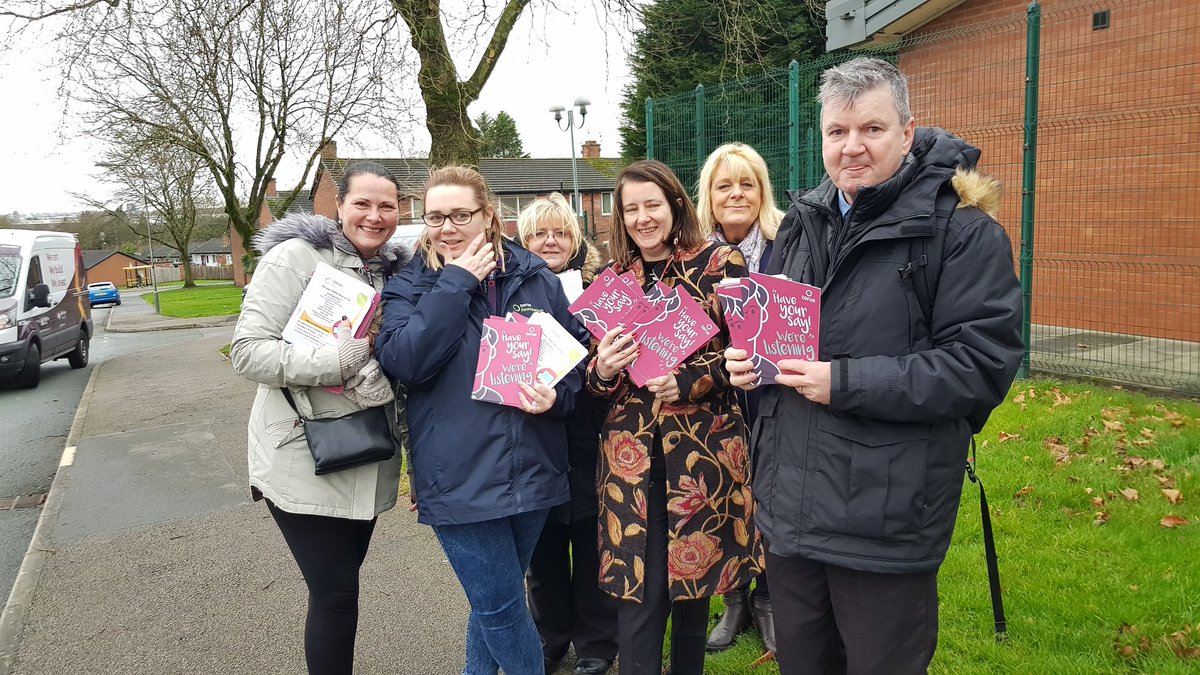 Janine_Greenall's tweet photo. Torus Tenant Voice team spent the morning out with Torus Foundation colleagues  promoting Tenant Voice opportunities and the new Digital Hubs in Moss Bank. @WeAreTorus @Jan_Torus @Gill_Torus @michellew_Torus   #TenantVoice https://t.co/A9JU3Io83d