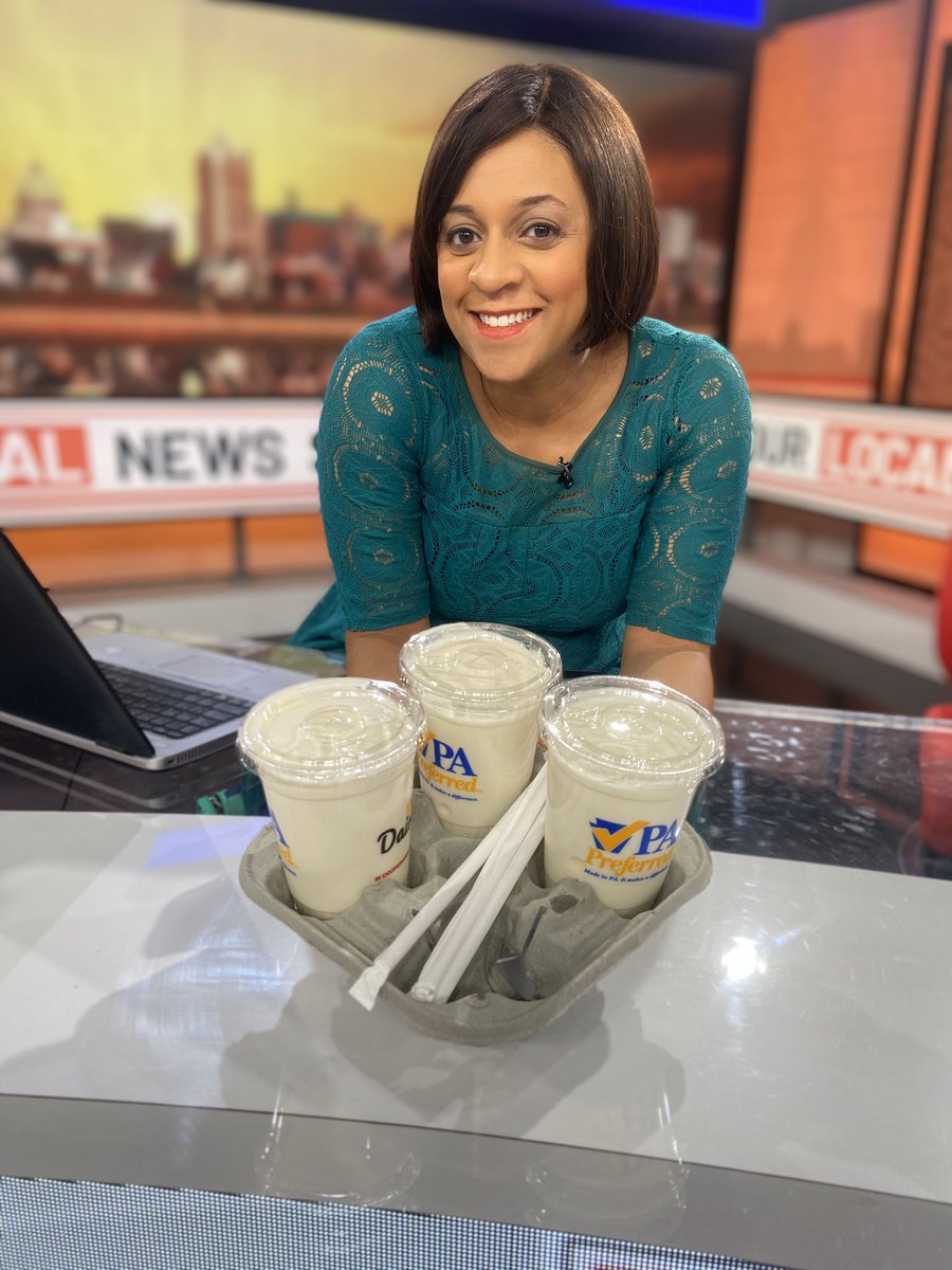 AliLanyonABC27's tweet photo. She’s eating for 3.. so she gets to make special requests! #PAFS20 @JanelKnight https://t.co/obb6TgVwmt