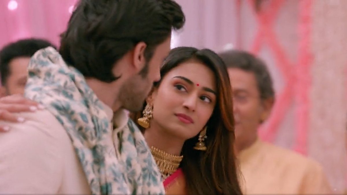 Nimmi99949212's tweet photo. They are magical
#AnuPre #AnuragBasu #prernabasu
#EricaFernandes #Parthsamthaan #KasautiiZindagiiKay #StarPlus
@LaghateParth @IamEJF https://t.co/cZBF4zkbOl