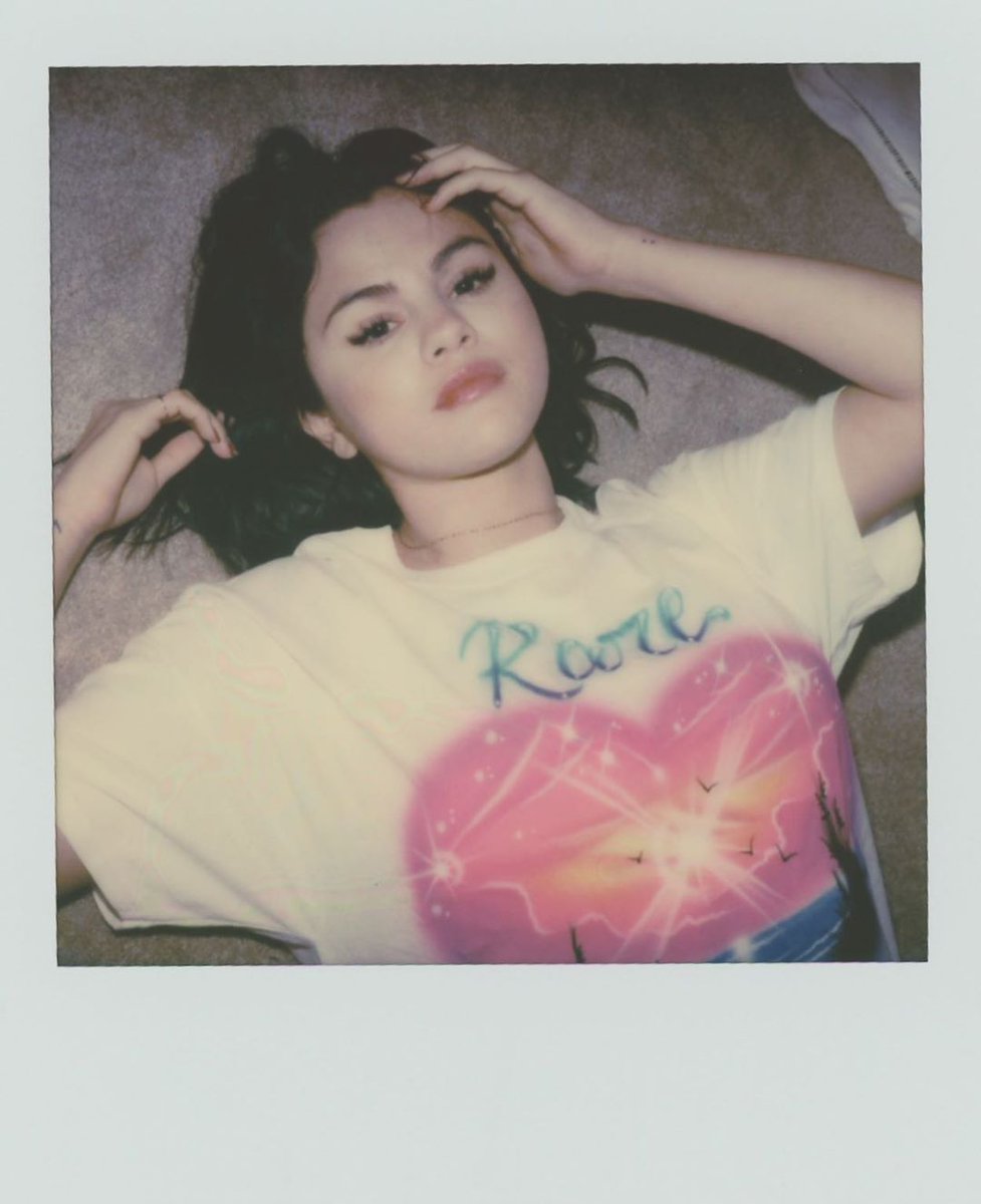 iHeartRadio's tweet photo. Counting down the hours/minutes/seconds until @selenagomez's new album #Rare, hbu? 💖 https://t.co/46FQEvtppK