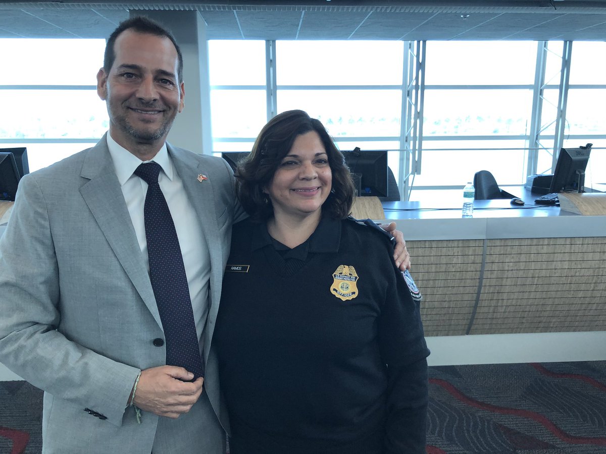 tckarst's tweet image. #GOPEX