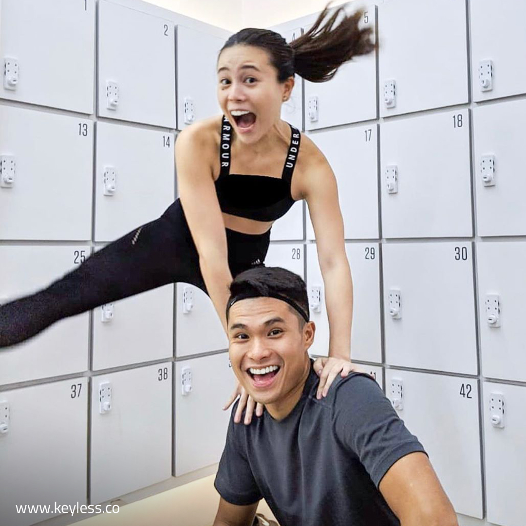 keyless_co's tweet photo. We're jumping for joy with this duo @teamelectricph Our #Keyless1 locks in Winter add the finishing touch to a perfect grid in a locker room that oozes with #selfievibes
#keylessco #keylesslocks #electricstudioscycling #keyless #winterwhite #simple #sustainable #secure https://t.co/Fq66YLmsqW